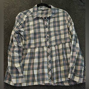 Not just any flannel shirt…. It’s a babydoll flannel ❣️